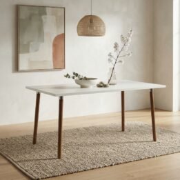 Mesa Camelia MDF - Medida: 1,60 x 0,90