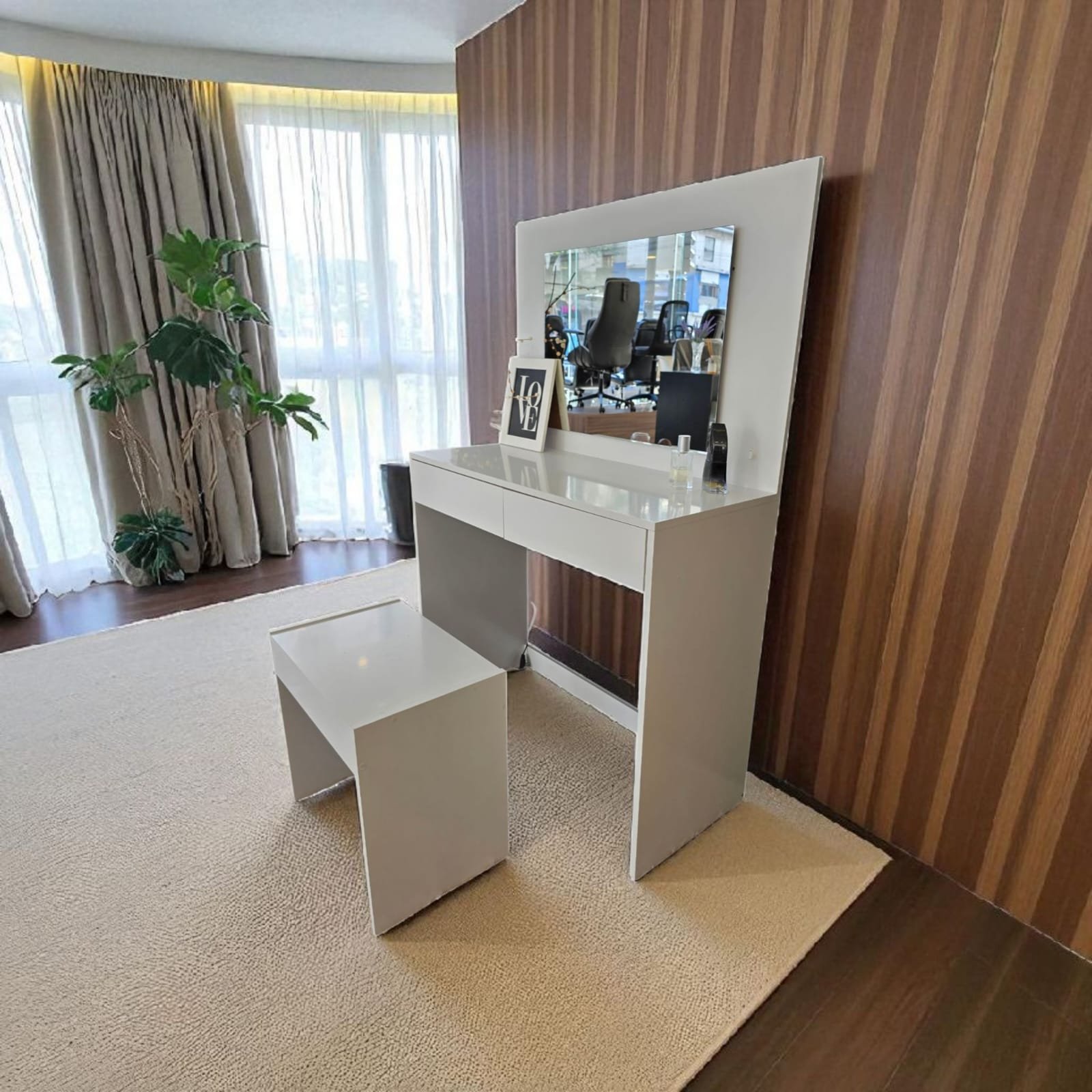 Maquillador c Espejo + Banco 5